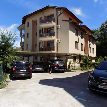 公寓 двустаен в комплекс нестинарка