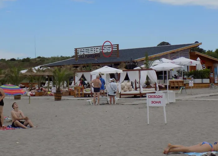 公寓 двустаен в комплекс нестинарка *