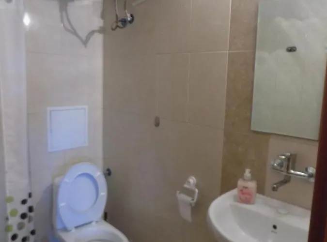 двустаен в комплекс нестинарка 公寓